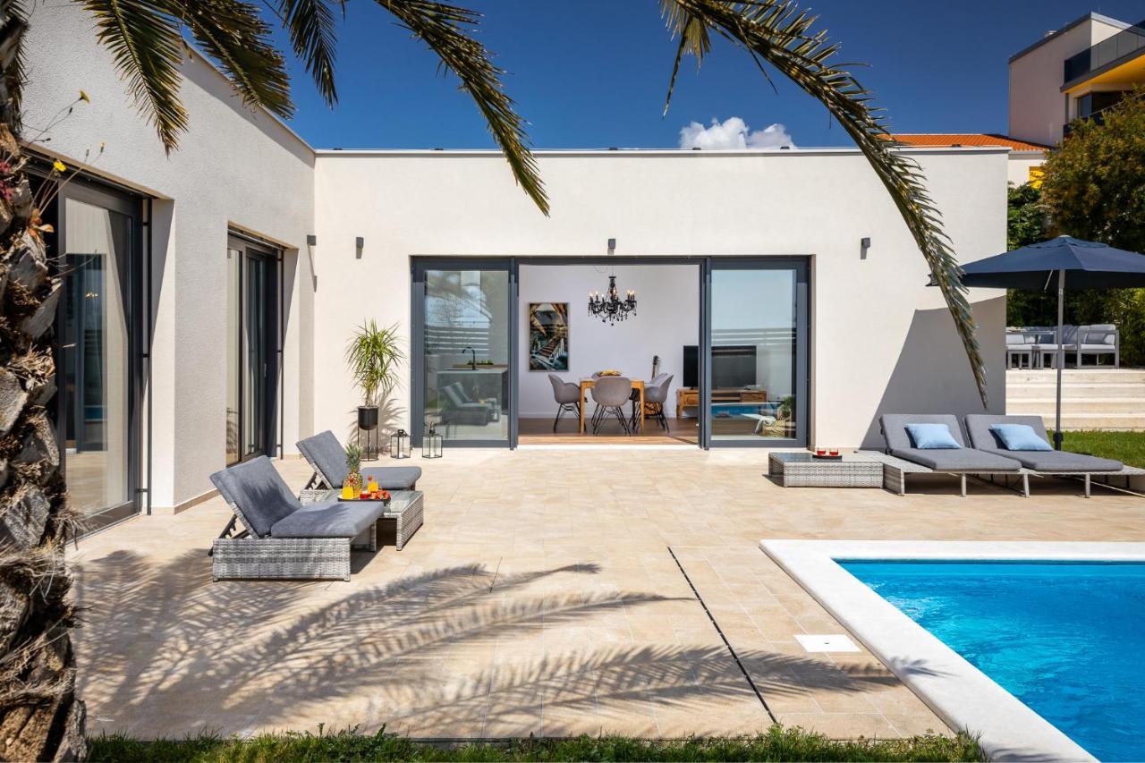 Belvedere Holidays Villas Novigrad  Ngoại thất bức ảnh