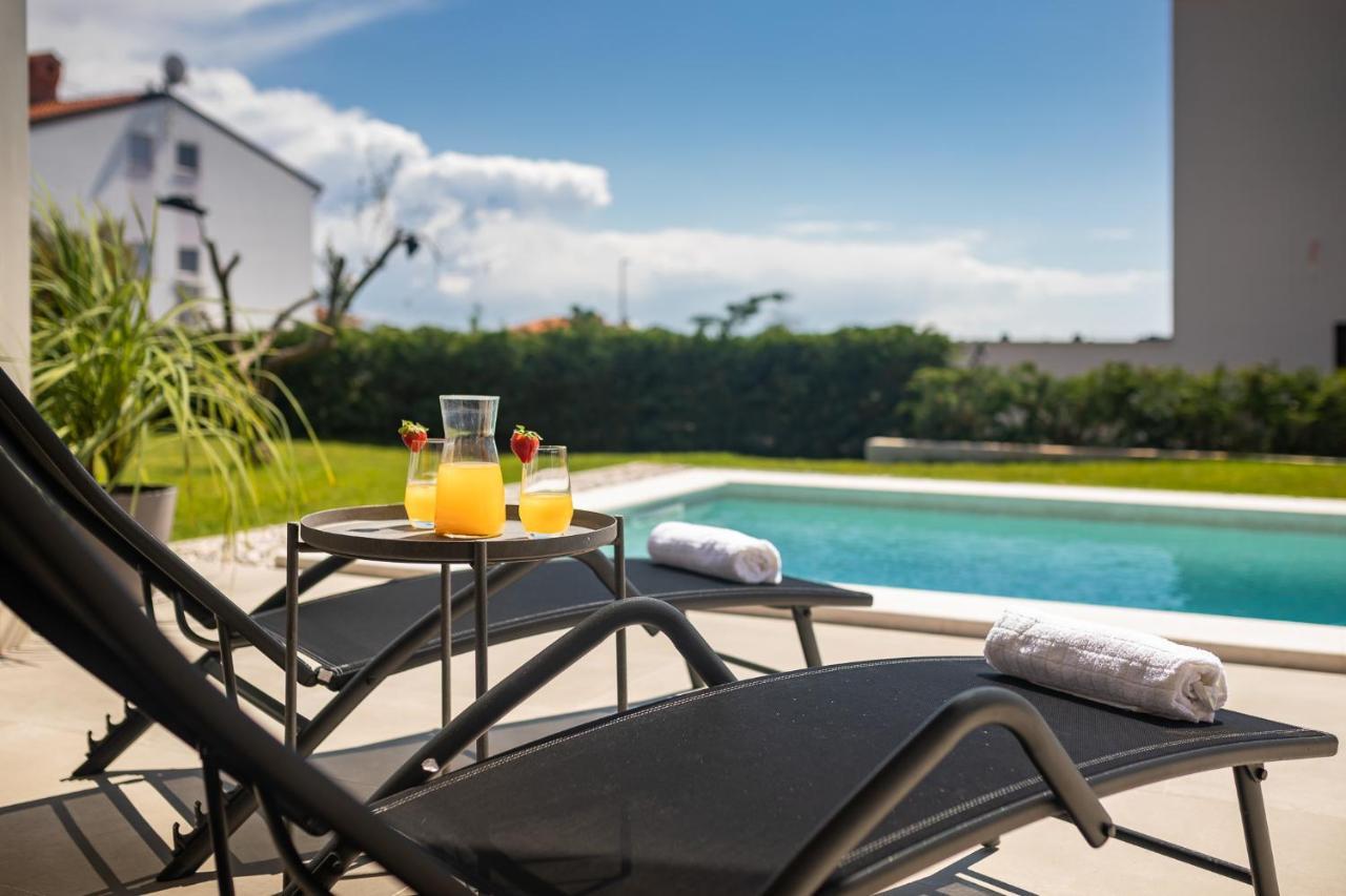 Belvedere Holidays Villas Novigrad  Ngoại thất bức ảnh