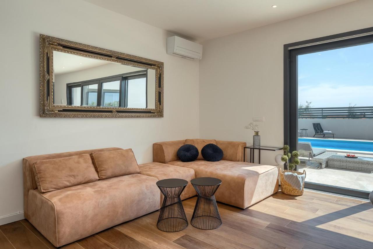 Belvedere Holidays Villas Novigrad  Ngoại thất bức ảnh