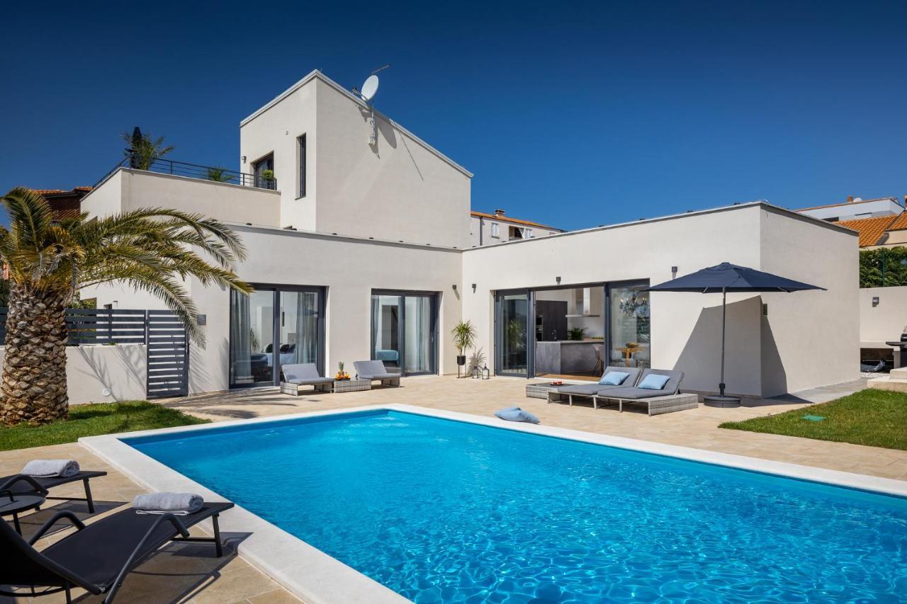 Belvedere Holidays Villas Novigrad  Ngoại thất bức ảnh